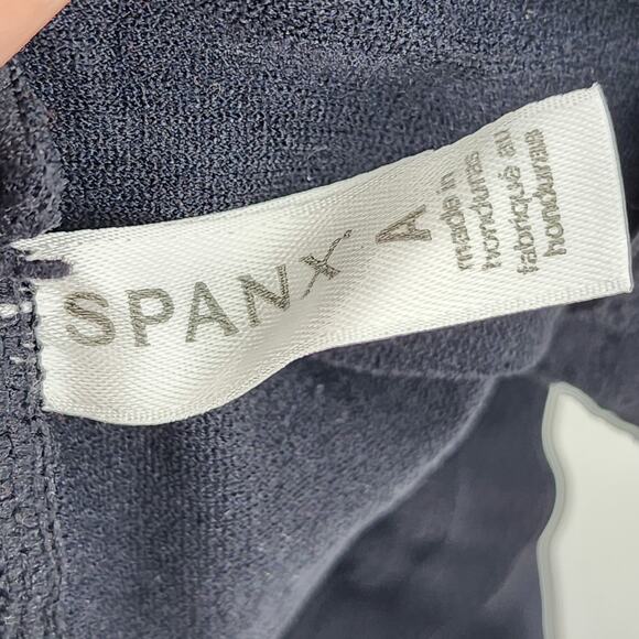 Spanx Black OnCore High Rise Sculpting Mid-Thigh Short Shapewear Size A - Picture 4 of 6